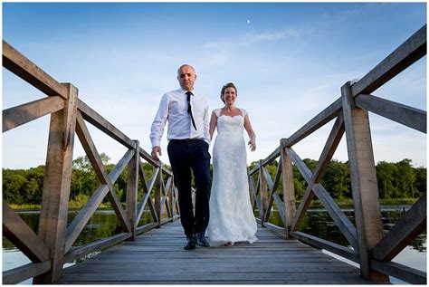 Amy And Duncan Norwich Cathedral And The Boathouse Wedding Norwich