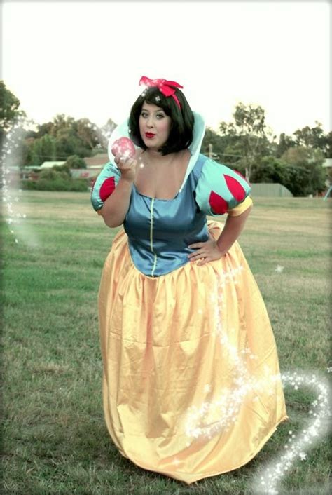 19 Best Curvy Cosplay Images On Pinterest Costumes