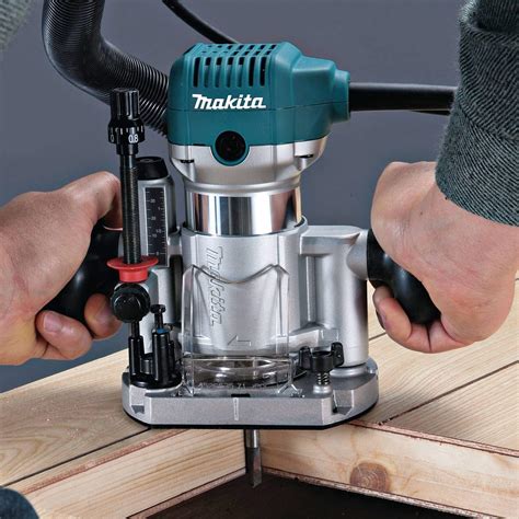 Makita Rt0701cx3 1 14 Hp Compact Router Kit Buy Online In United