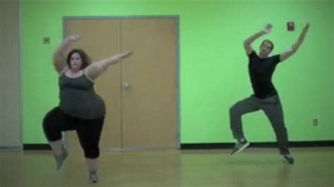 Fat Girl Dancing Videos Of 25st Woman Showing Off Her Moves Goes