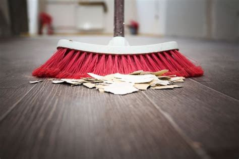 The Best Way To Sweep A Floor Without Leaving Dust And Dirt Behind Dark
