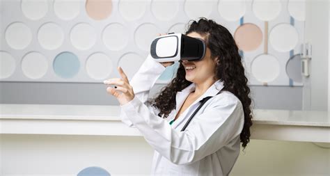 Medical VR, or how one could make medicine engaging - Elinext