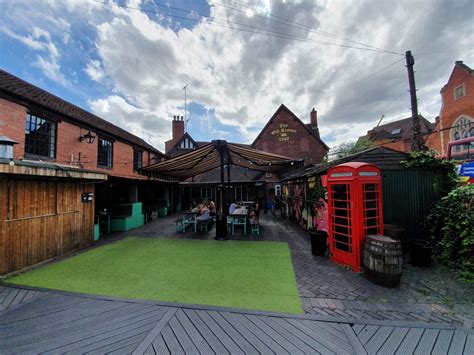 things to do in digbeth birmingham pubs bars and restaurants