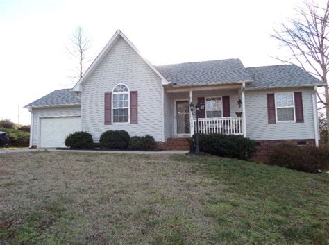 Zillow has 78 homes for sale in kings mountain nc. Kings Mountain Home For Sale | Kings mountain, Zillow ...