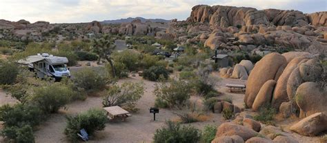 Jumbo Rocks Im Joshua Tree National Park Canusa