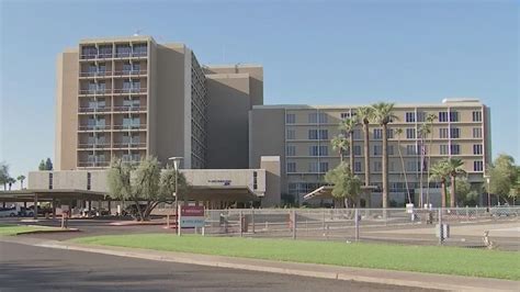 Renovated Phoenix Hospital To Open As Covid 19 Deaths Steady
