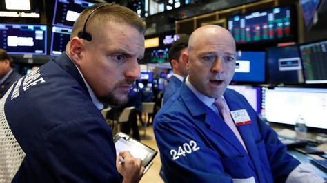 Wall Street Cerró Con Recuperación Por Ventas Navideñas