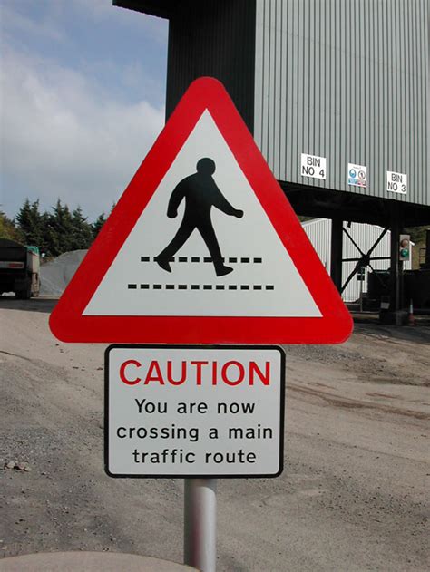 Traffic Signs | Mirage Signs