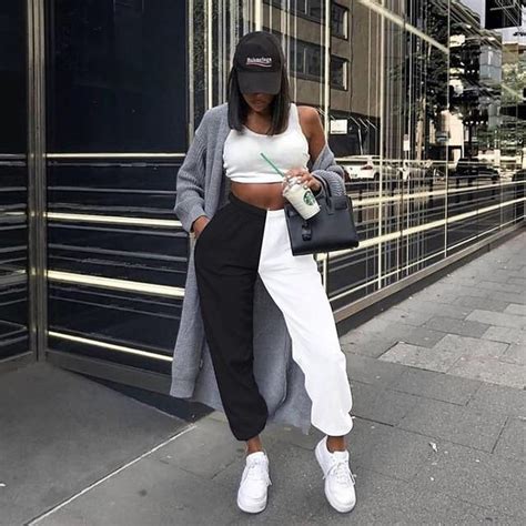 What To Wear With Sweatpants Stylish Ways To Wear Sweatpants For