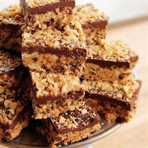 It's a simple thanksgiving classic showcasing the season's star flavor. No Bake Peanut Butter Bars Pioneer Woman http://www ...