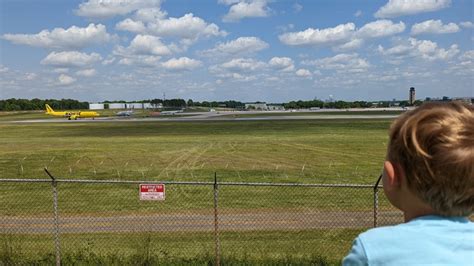 Charlotte Airport Overlook Moving For New 10000 Foot Runway