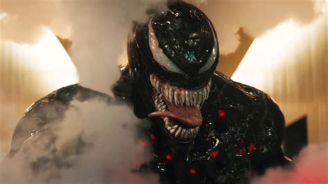 Venom Review Roundup A Mess Of A Movie That Wastes Tom Hardys