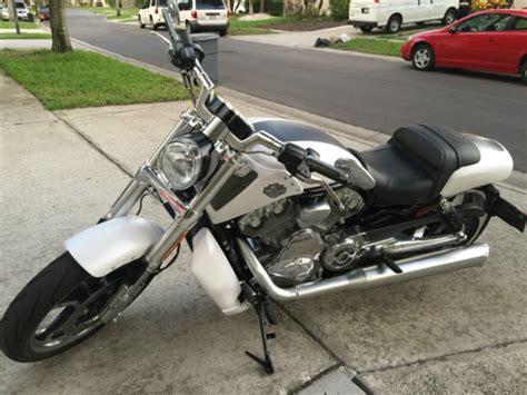 White 2014 Harley Davidson V Rod Muscle