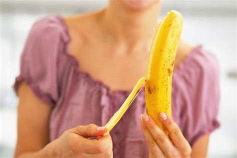 6 Reasons You Should Never Throw Out Banana Peels Banana Benefits
