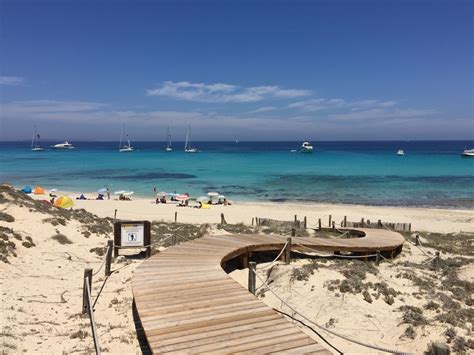 Aug 08, 2021 · rome2rio makes travelling from barcelona to formentera easy. Het eilandje Formentera is het nieuwe Ibiza!