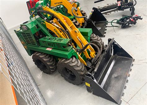 Places * kanga, pakistan a village in the larkana district * kanga, drcongo a town * kanga, tanzania in chunya districtother * kangaroo, the australian animal and icon. Used DW625 Kanga Loader For Sale in VIC | Used Kanga Mini ...