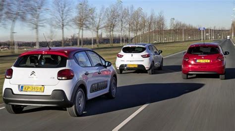 The clio's interior is certainly snug. Peugeot 208 vs Citroen C3 vs Renault Clio - YouTube