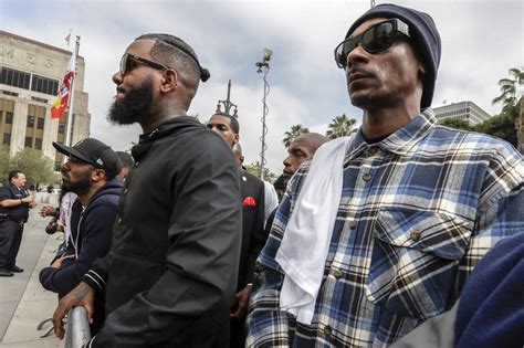 The Game Meets With La Gangs In An Effort To Stop