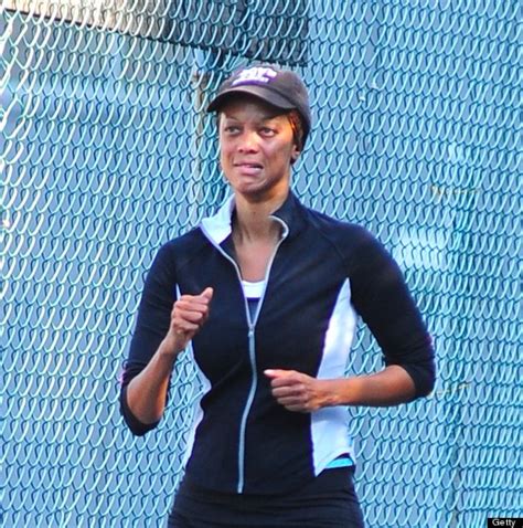 Tyra Banks Without Makeup Model Goes For A Run In New York City
