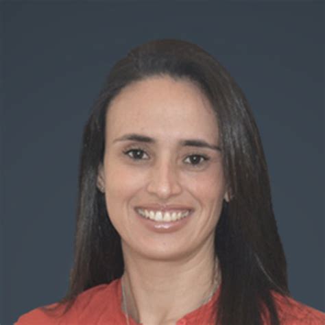 En outre, l'agenda de ses représentations et concerts est visible à cette adresse: Veronica NAVAS | International Finance Corporation ...