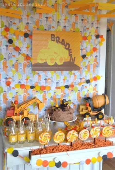 Ain't finding birthday themes for boys? 27 Best Birthday Party Ideas For Boys | Kidsomania