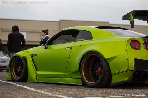 Nissan Gt R Wrapped In Green