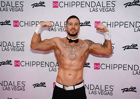 Vinny Guadagnino Is Back At Chippendales When To See The Jersey Shore Family Vacation Star