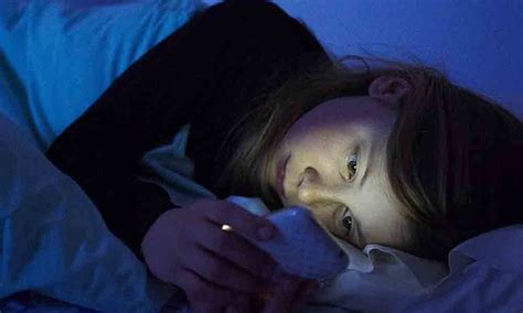 Smartphones Main Reason For Sleep Deprivation Among Indians