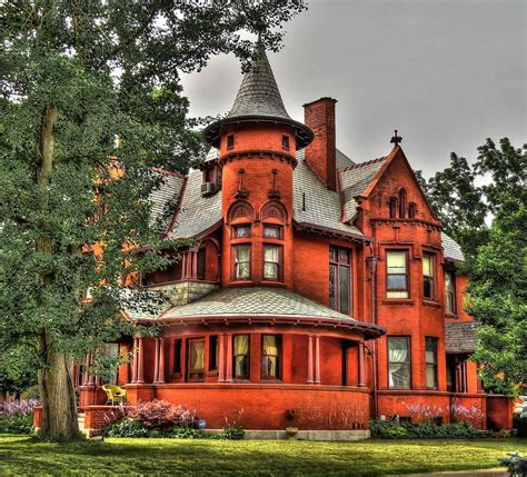 Queen Anne Style House In Urbana Ohio Victorian Homes Architecture