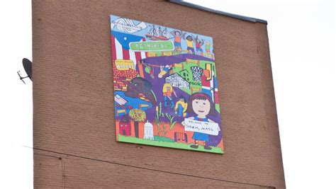 New Mural In The Point Unveiled