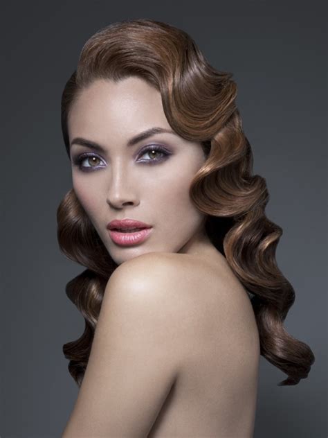But, seeing finger waves being executed on natural kinky(affiliate link) hair would blow me completely away. 18 Gorgeous Finger Wave Hairstyles For Your Next Formal Event