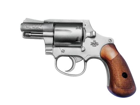 10 Best Snub Nose Revolvers For Concealed Carry 30644 Hot Sex Picture