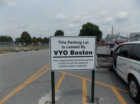 Custom Parking Lot Signs And Parking Lot Signs For Business In