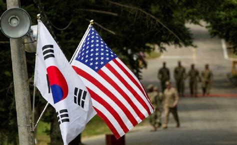 كوريا الشمالية تبدأ تدريبات عسكرية وكوريا الجنوبية والولايات المتحدة تراقبان عن كثب