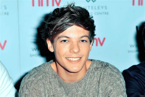 Louis Tomlinson Wallpapers Images Photos Pictures Backgrounds