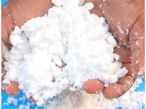 How To Make Fake Snow For Pretend Play The Purposeful Nest