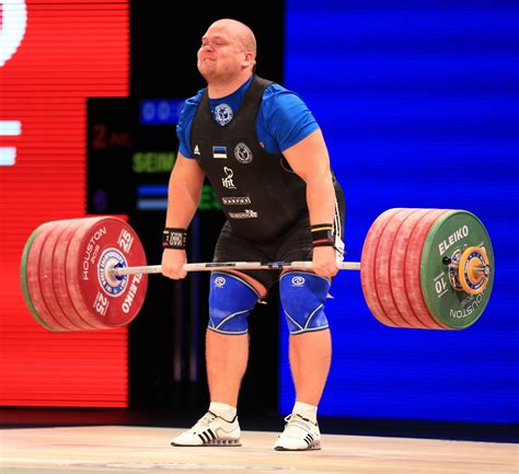 Грузину принадлежат все мировые рекорды в. Concerning the "Russian Squat Routine" | Sportivny Press