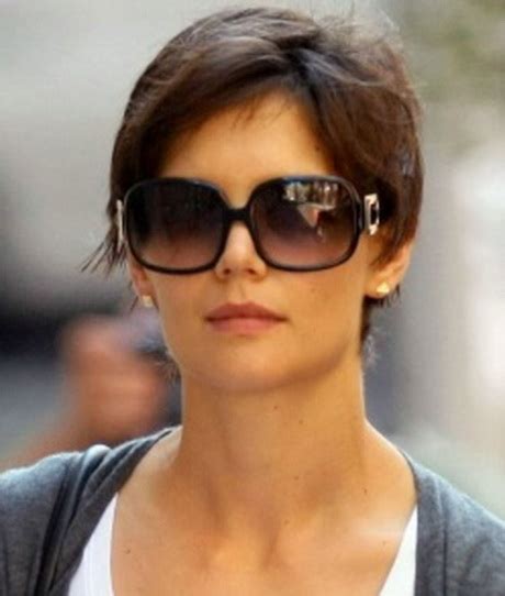 Pixie Haircut Katie Holmes Style And Beauty