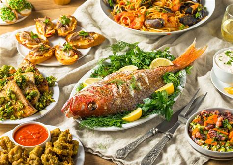 7 fast christmas seafood recipes. Seafood Platter Seafood Christmas Dinner : Holiday Celebrations Red Lobster / Lay out the ...