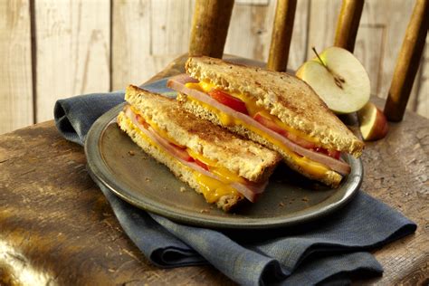Grilled Ham And Cheese Sandwich Recipe Sargento Cheddar Cheese
