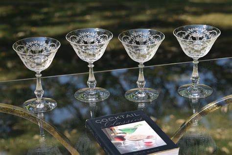Engraved Martini Glass Talavera Garden Decor