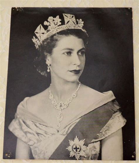 The future queen elizabeth takes to the stage: Royal Photograph Portrait of Young Queen Elizabeth II ...