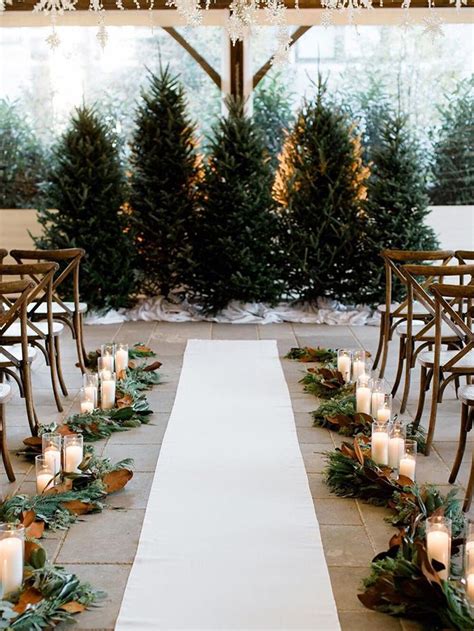 12 Chic Ways To Create A Warm And Cozy Winter Wedding