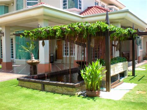 Modelnya sudah modern, dengan struktur kayunya juga sudah bagus. Miss DeL: Tempahan Landskap Dan Hiasan Rumah (Berasaskan Kayu)