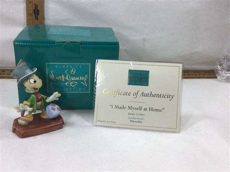 Classics Walt Disney Collection Jiminy Cricket “i Made Myself At Home