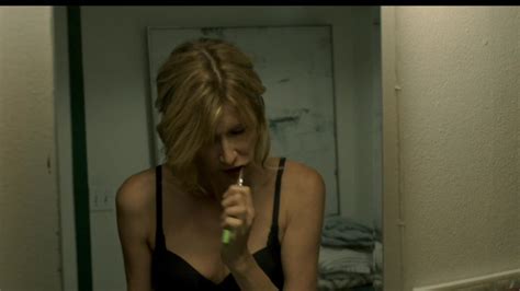 nude video celebs laura dern sexy the tale 2018