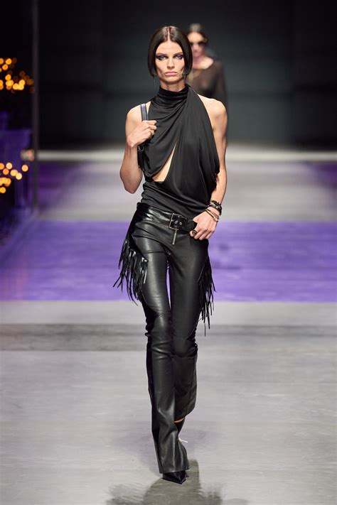 Versace Fashion Show 2024 Kalie Marilin