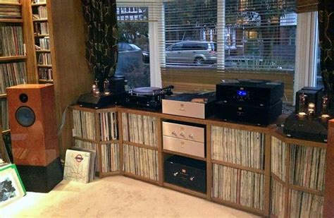 High End Audio Audiophile Music Listening Room Vinyl Record Vinyl