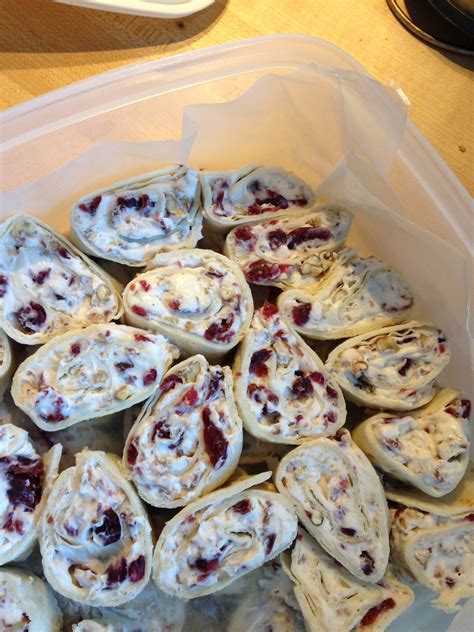 Maybe you would like to learn more about one of these? Craisin Cream Cheese Wraps - BigOven 752478