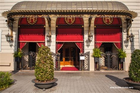 In 2002, toulouse chef romain fornell took over the diana restaurant at the el palace hotel and renamed it caelis in 2004. Caelis - Barcelone Guide